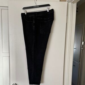 GAP Girlfriend Mid Rise Women's 34/ 18r Black Jeans